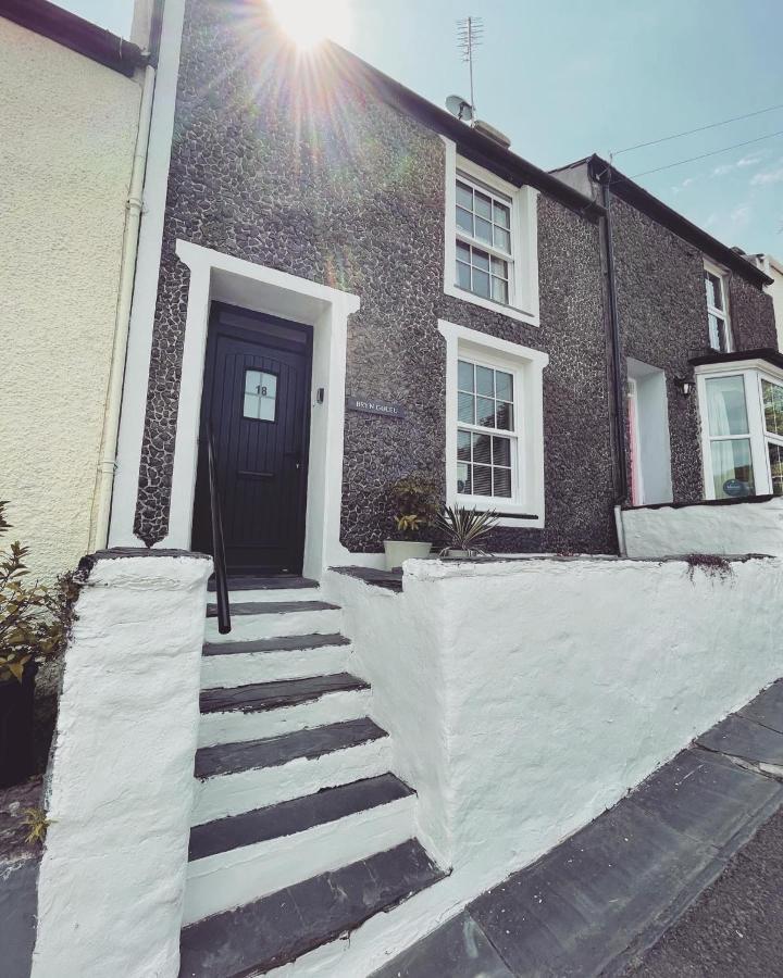 Bryn Goleu, Mersey Street, Borth-Y-Gest Porthmadog Exterior photo